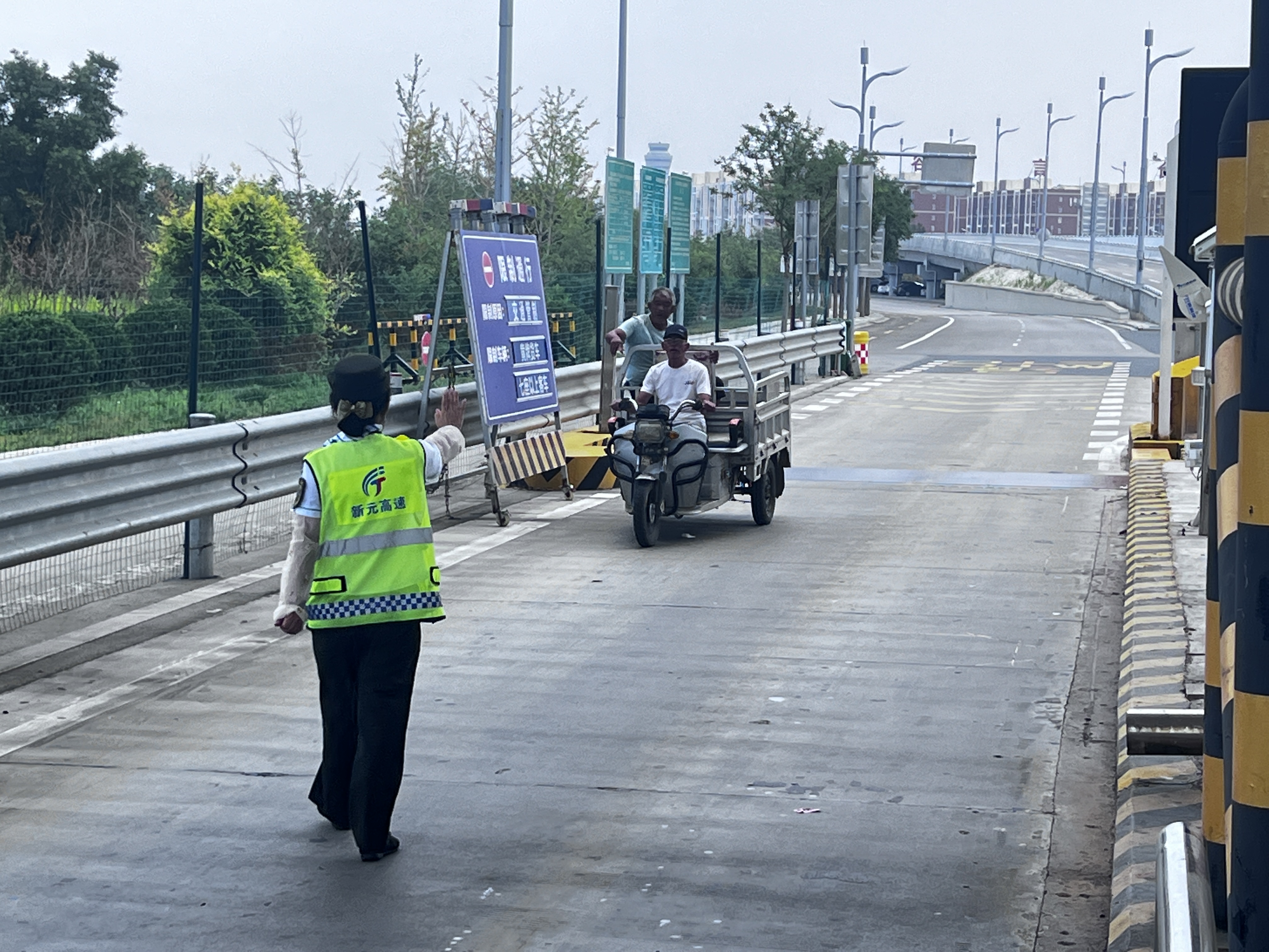 3718e43efe8f6a588984bd08b3b9319.jpg 3718e43efe8f6a588984bd08b3b9319.jpg